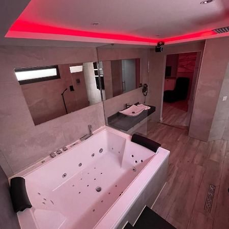 Apartamentos Las 7 Esencias 利纳雷斯 外观 照片
