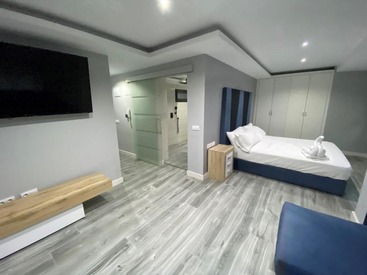 Apartamentos Las 7 Esencias 利纳雷斯 外观 照片