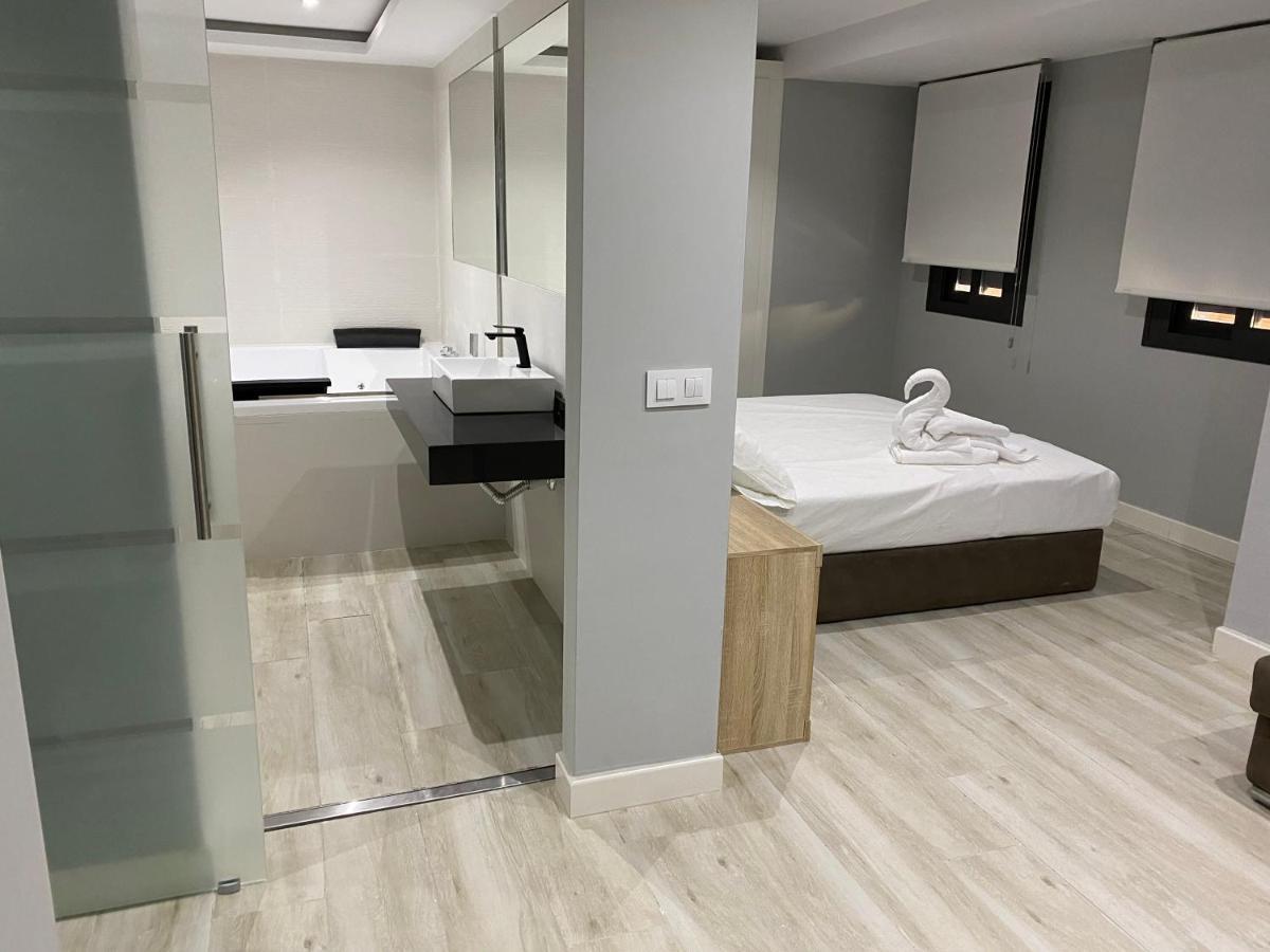 Apartamentos Las 7 Esencias 利纳雷斯 外观 照片