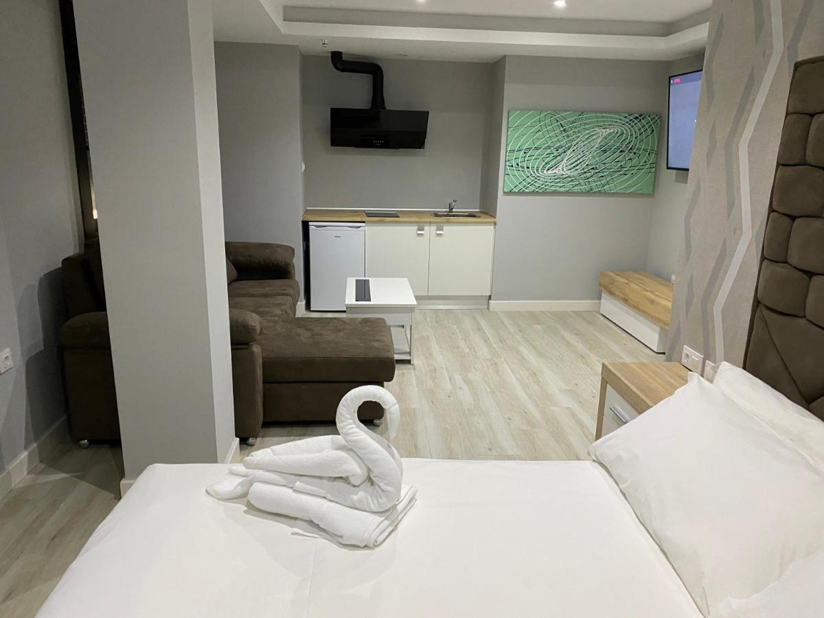 Apartamentos Las 7 Esencias 利纳雷斯 外观 照片