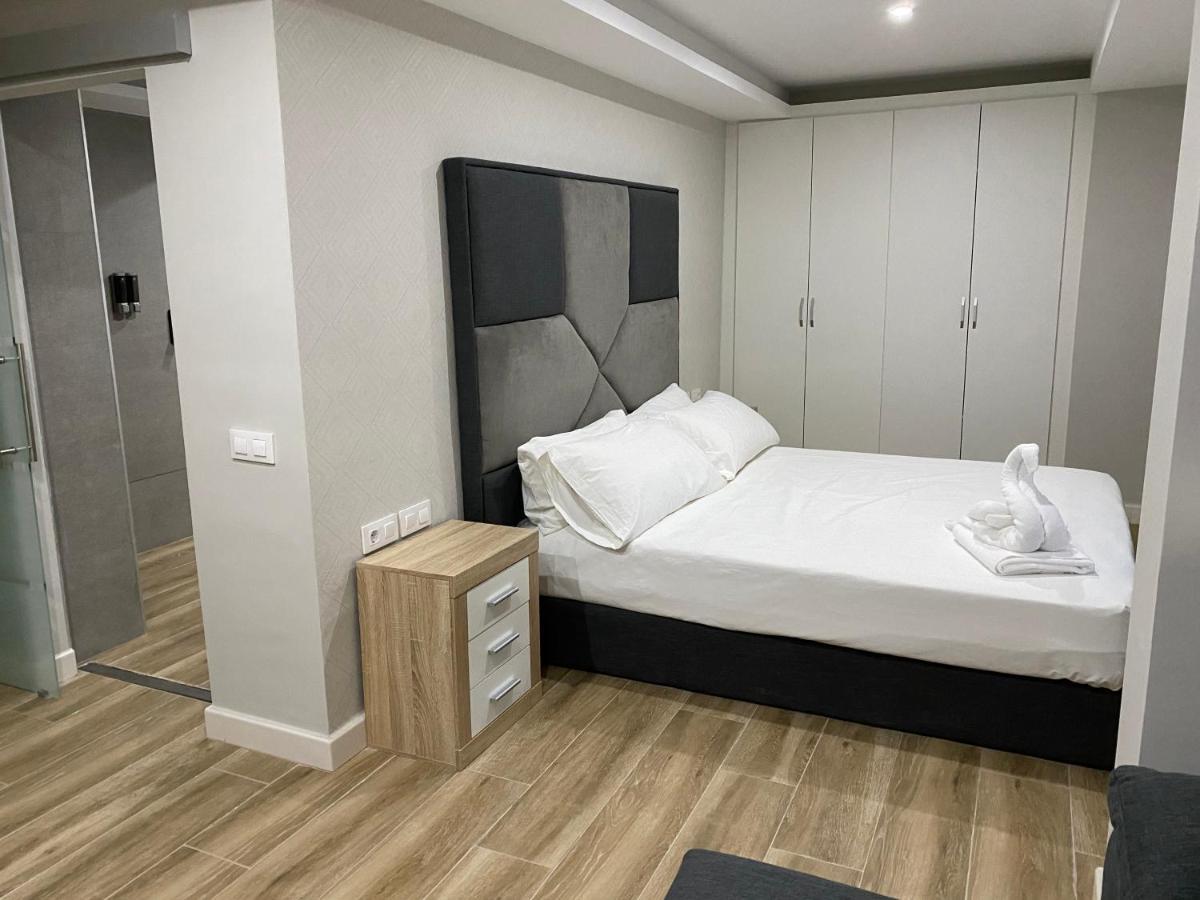 Apartamentos Las 7 Esencias 利纳雷斯 外观 照片