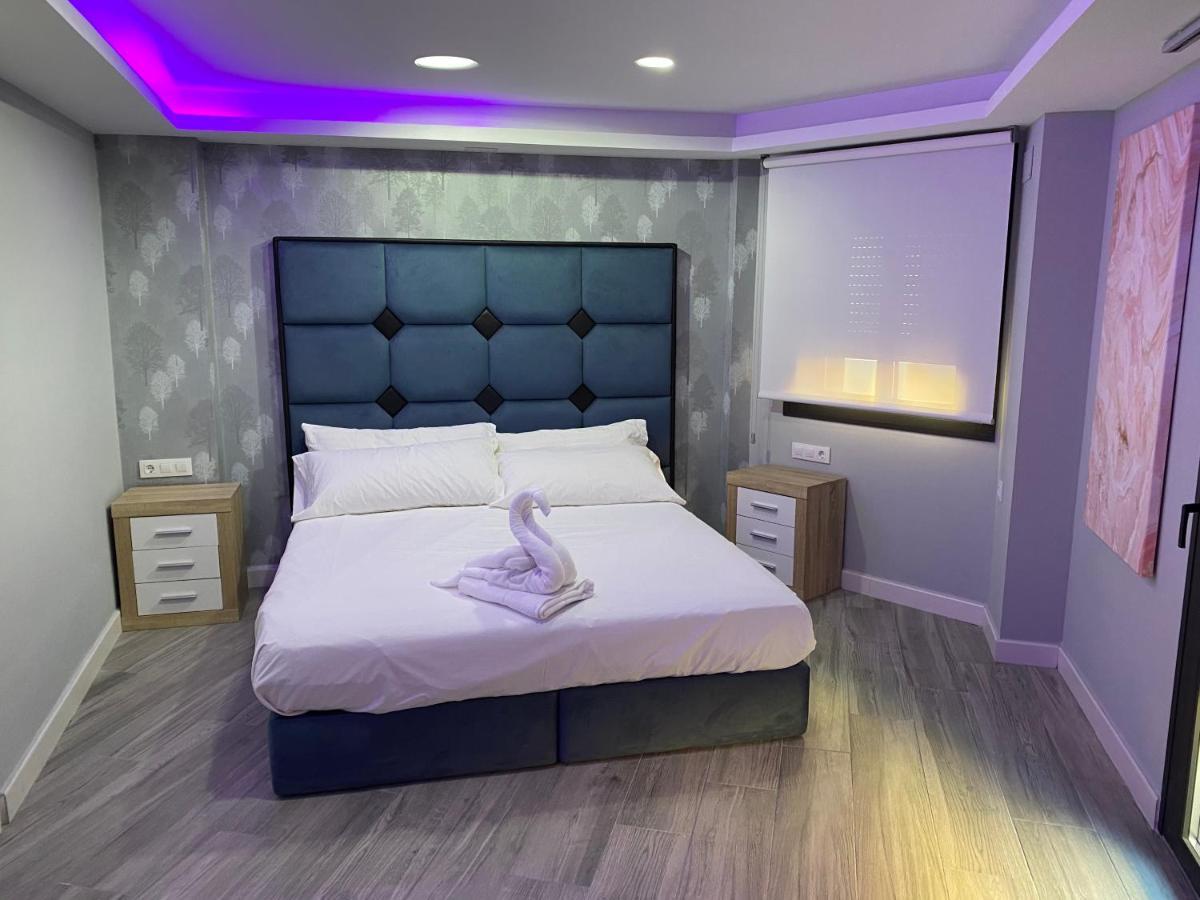 Apartamentos Las 7 Esencias 利纳雷斯 外观 照片